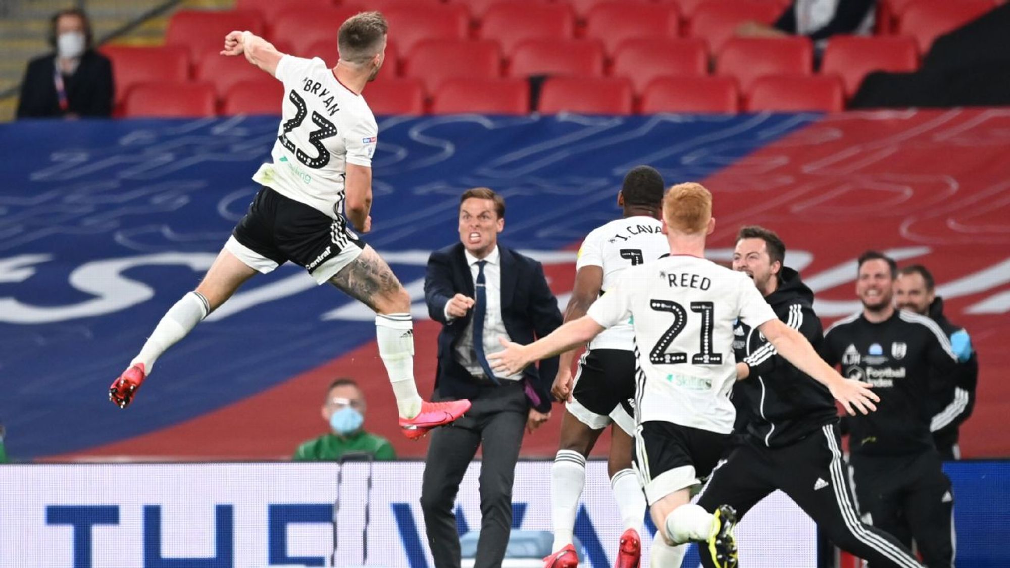 表现尤为突 表现尤为突