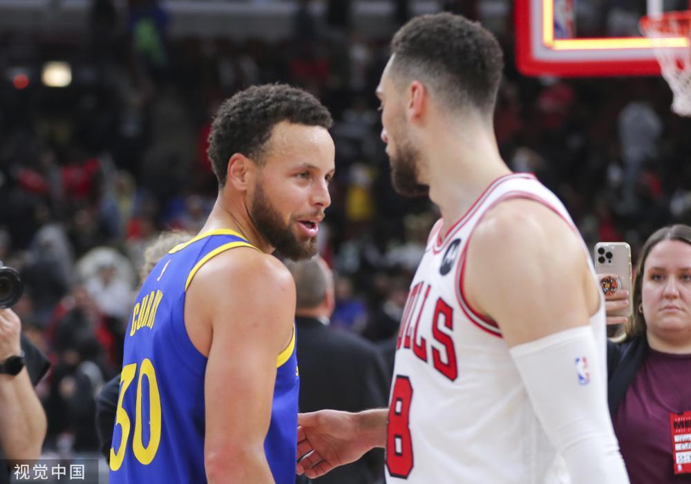 的故事充满 的故事充满